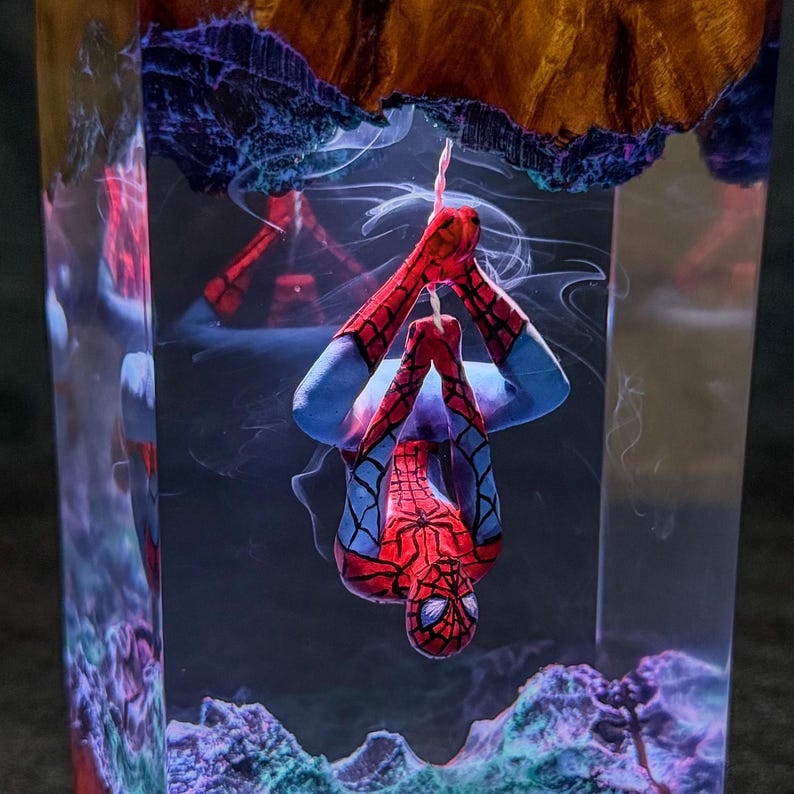 Spider-Man Epoxy Lamp
