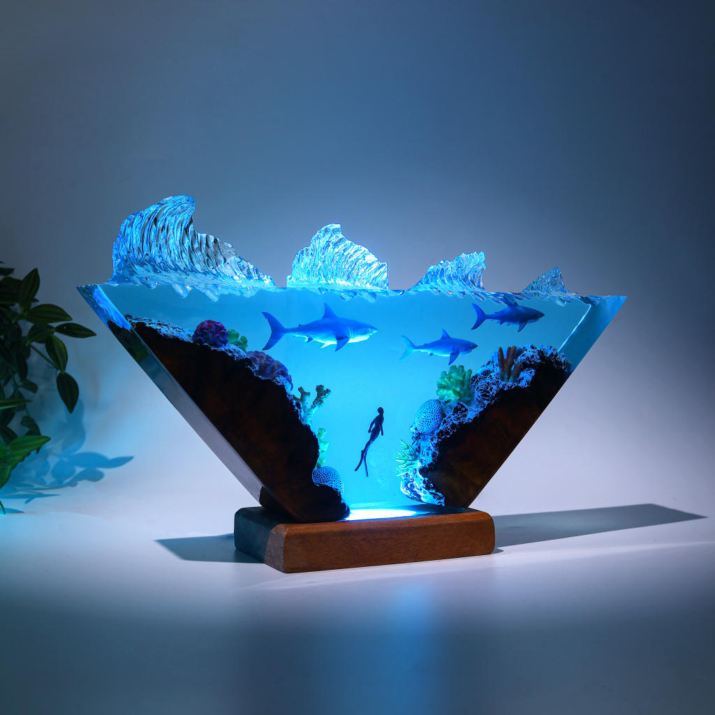 Inverted Triangle White Shark & Diver Epoxy Lamp