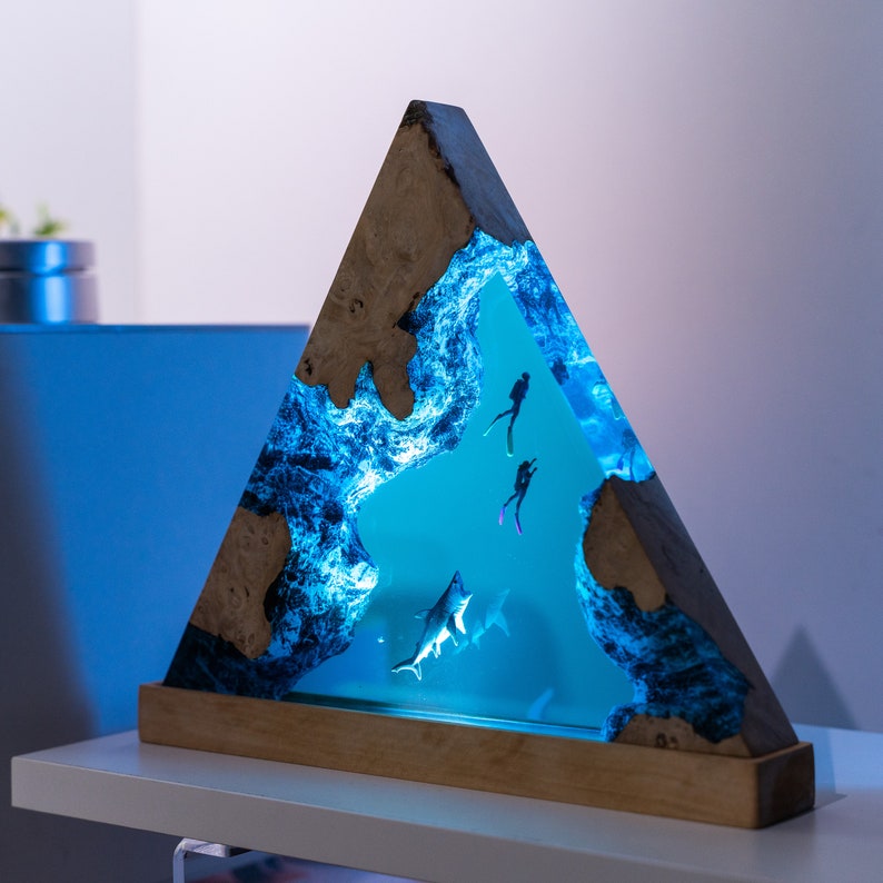 Diver Epoxy Lamp – Ocean Depths