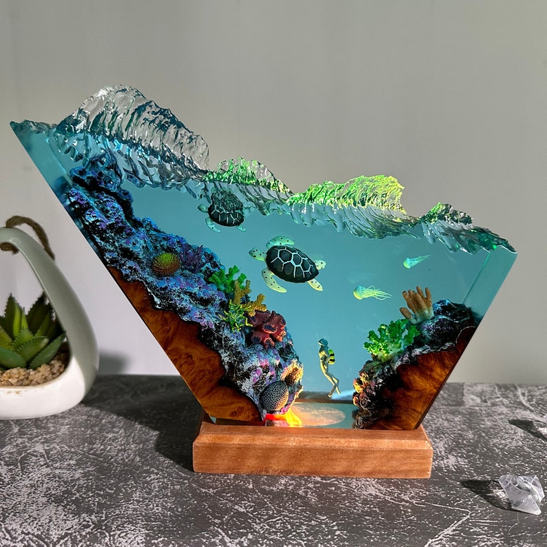 Ocean Depths – Epoxy Art Lamp