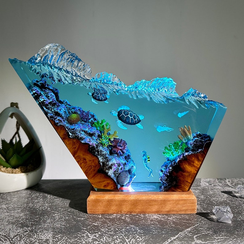 Ocean Depths – Epoxy Art Lamp
