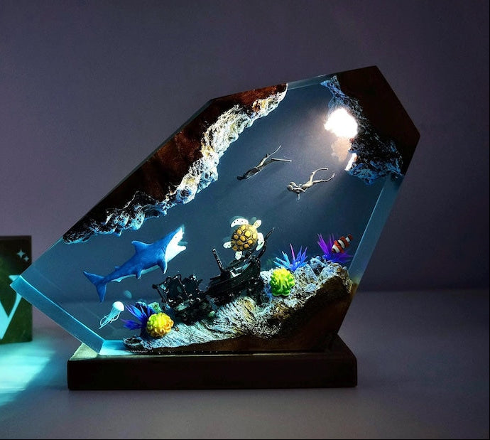 Ocean Deep Dive Epoxy lamp