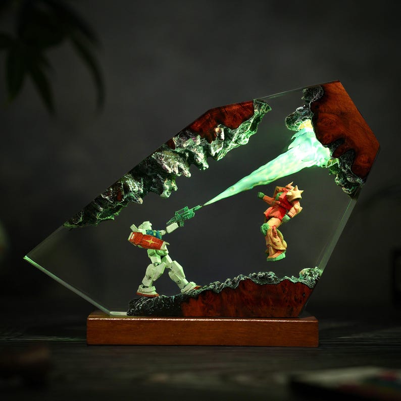 Battle Beam – Handmade Mecha Resin Lamp