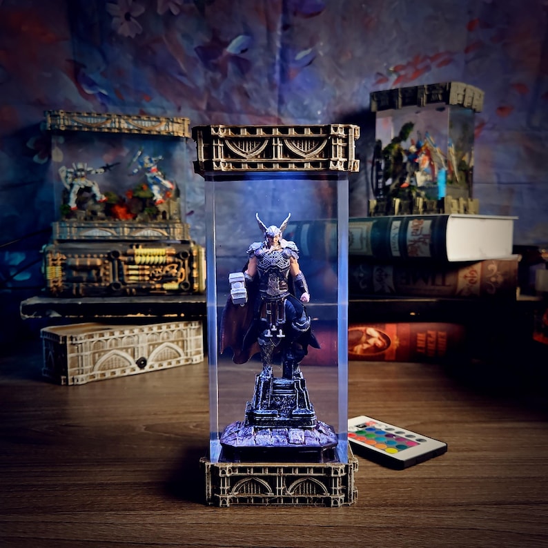God of Thunder – Thor Diorama Resin Lamp