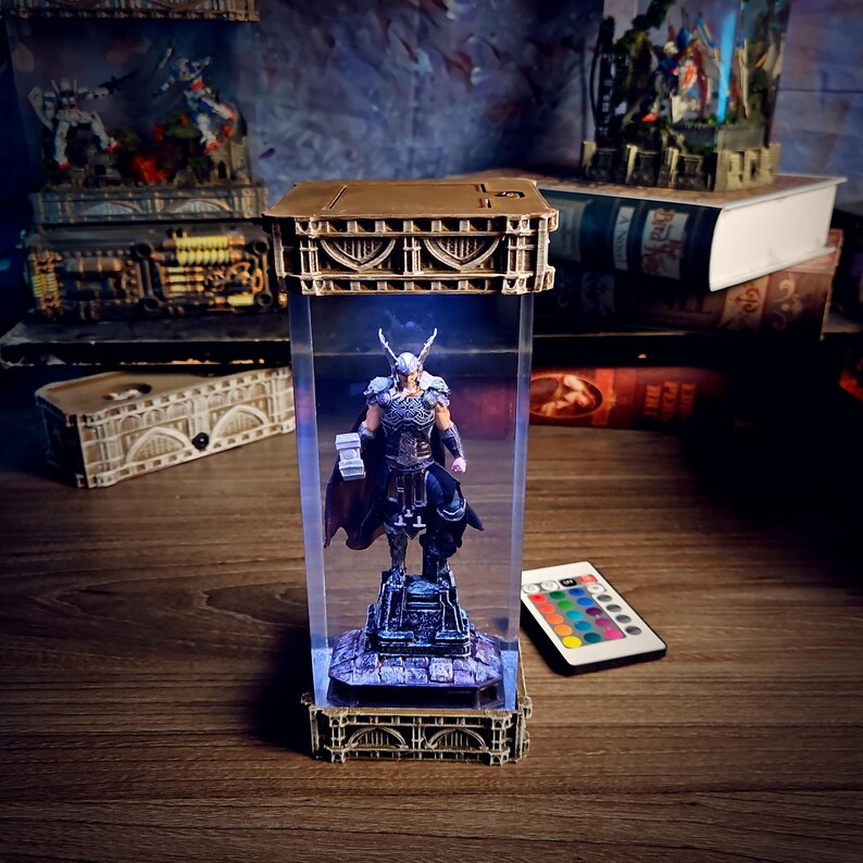 God of Thunder – Thor Diorama Resin Lamp
