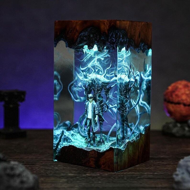 Sung Jinwoo Epoxy lamp